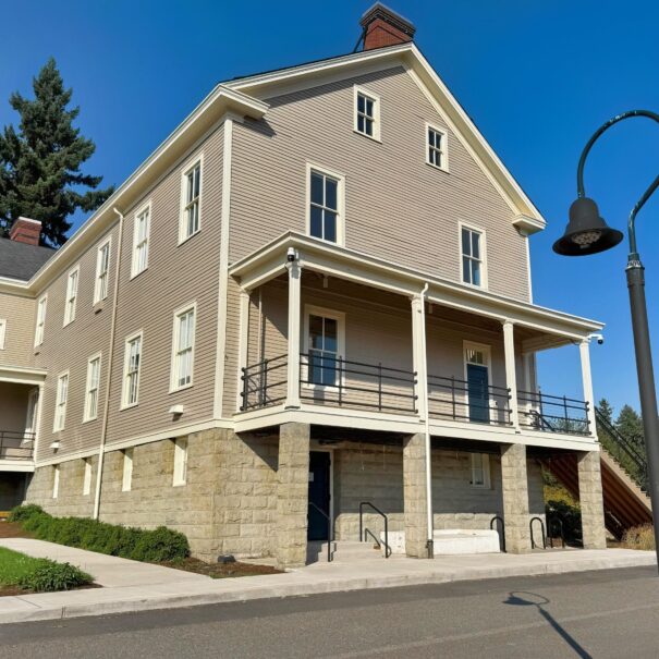 Fort Vancouver_Exterior_4