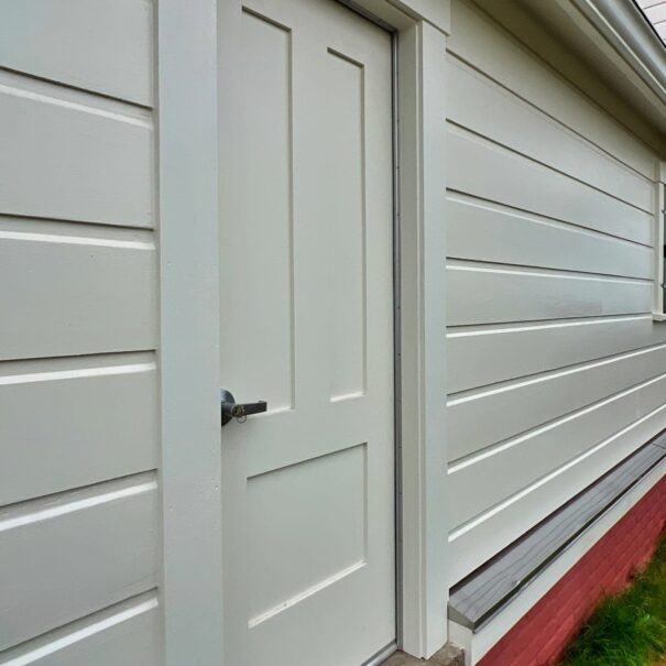 Yaquina_Exterior_10