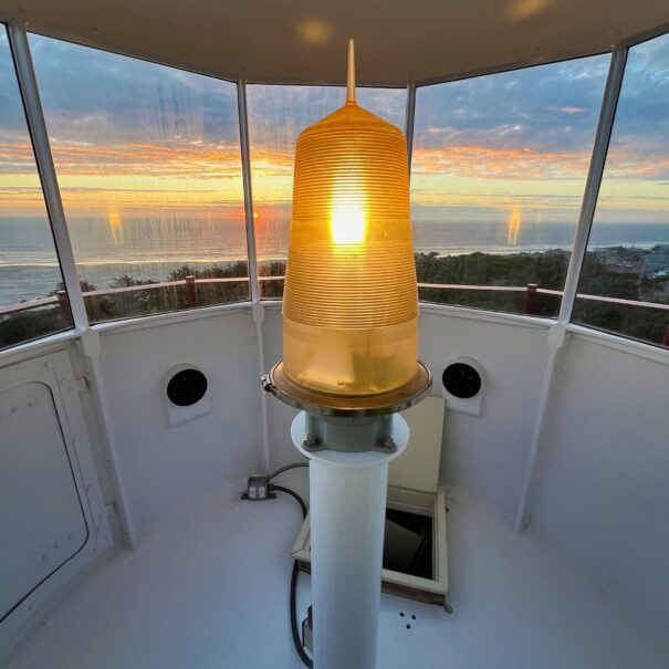 Yaquina_Exterior_6