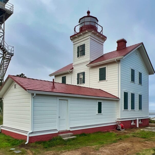 Yaquina_Exterior_8